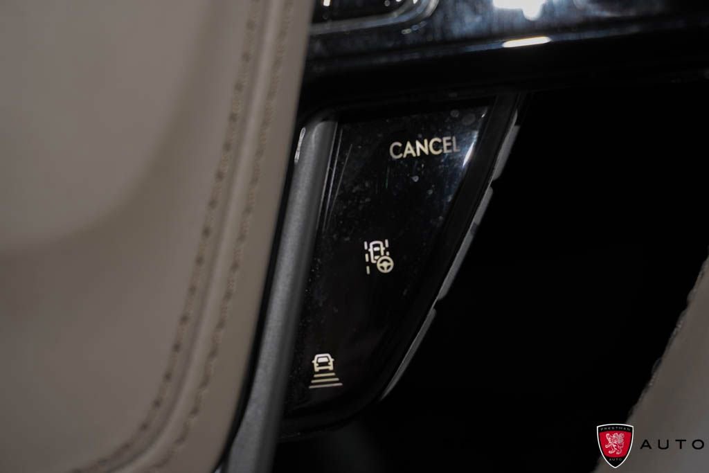 Used 2020 Lincoln Aviator Reserve w/ Elements Package Plus image 33