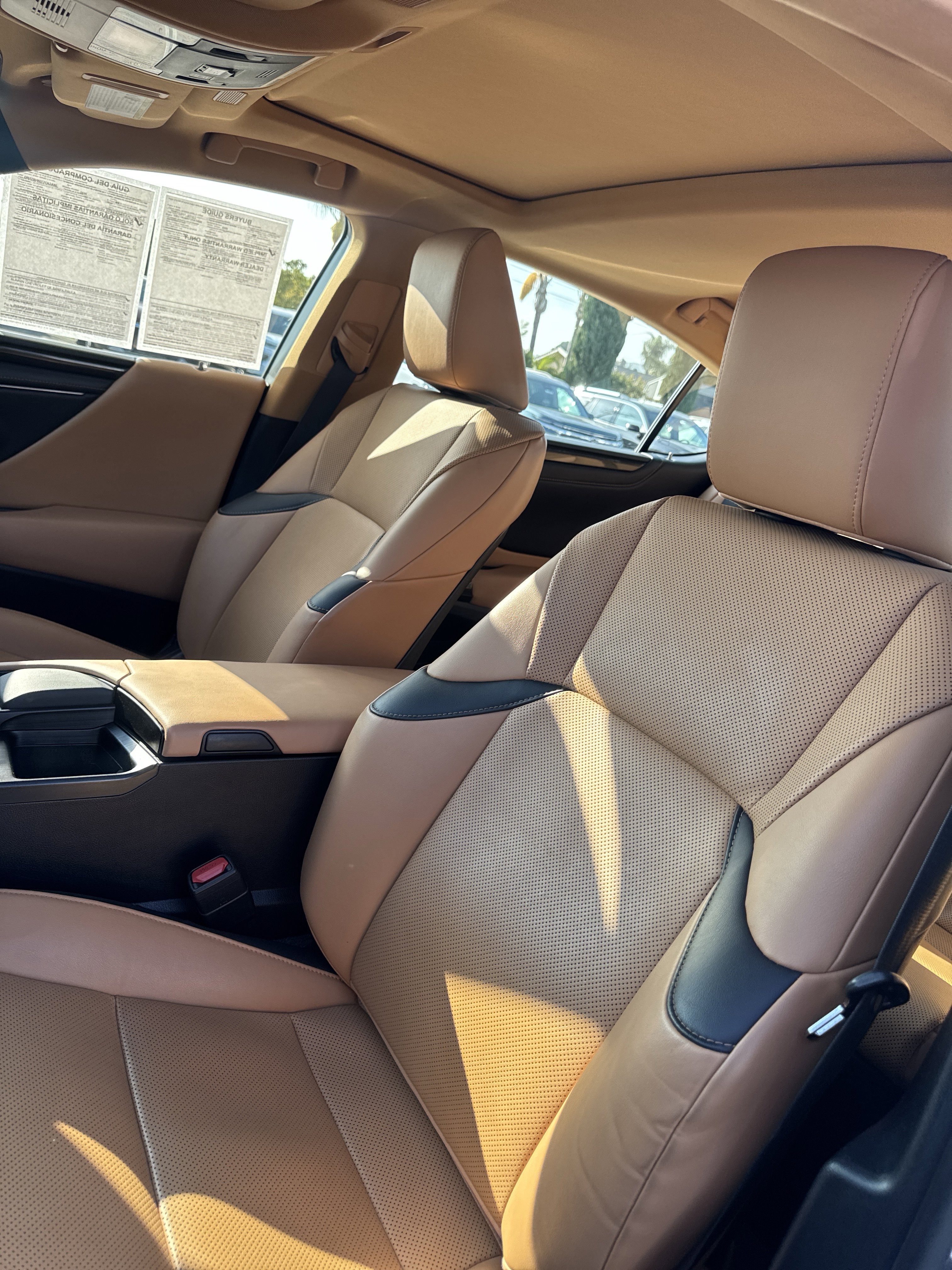 Used 2022 Lexus ES 300h image 26