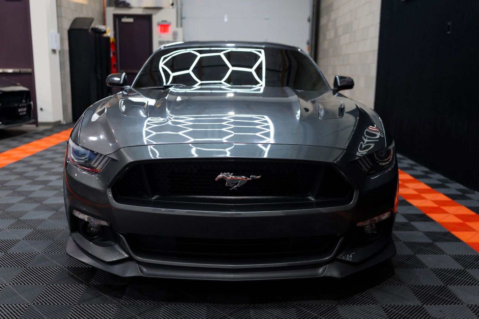 Used 2017 Ford Mustang GT Premium w/ GT Performance Package RWD image 8