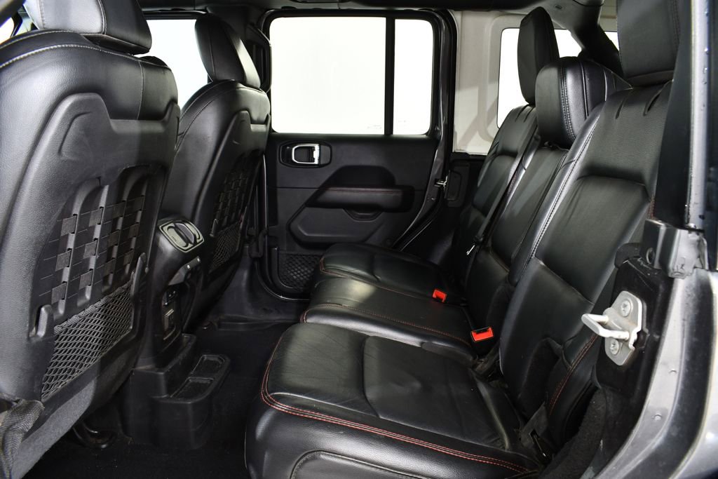 Used 2018 Jeep Wrangler Unlimited Rubicon AWD/4WD image 16