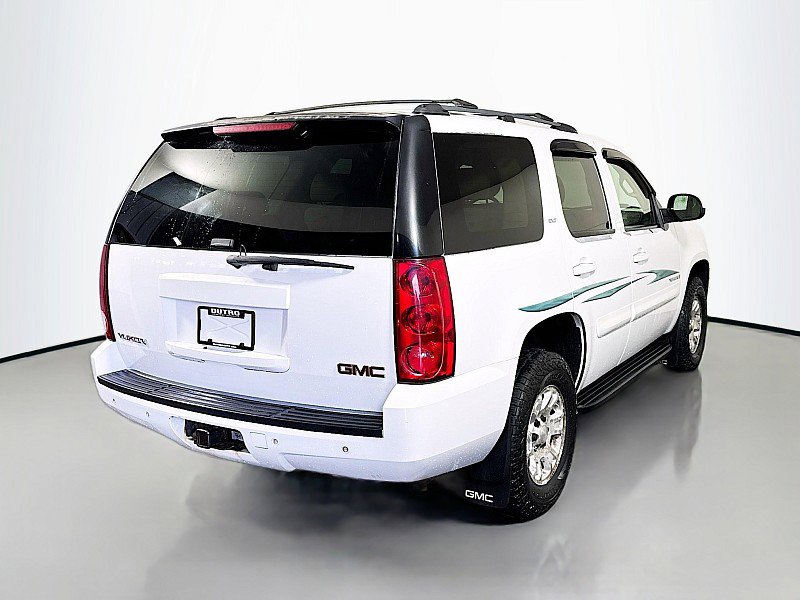 Used 2007 GMC Yukon SLT w/ SLT Preferred Equipment Group image 7