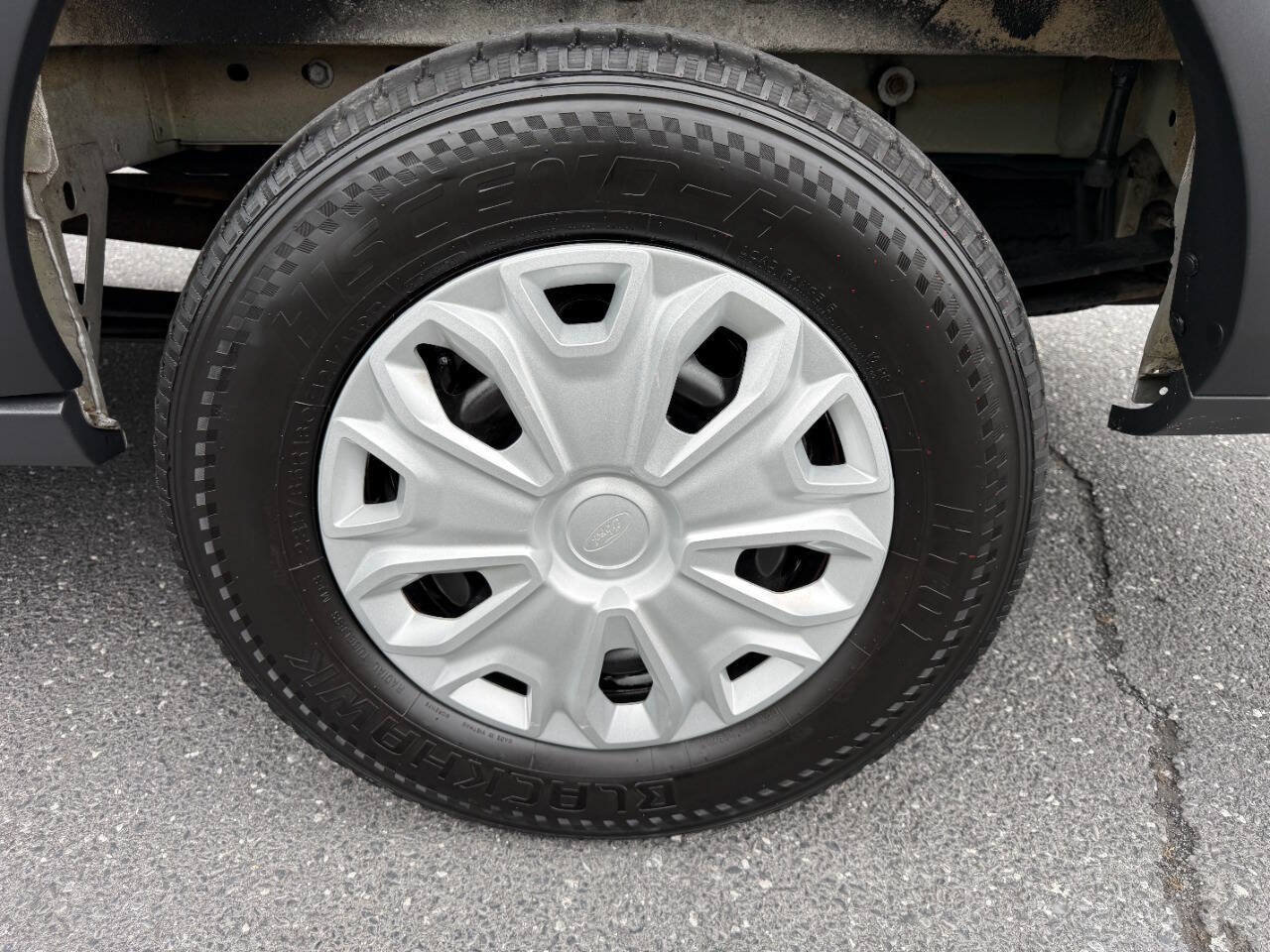 Used 2018 Ford Transit 350 XLT RWD image 40