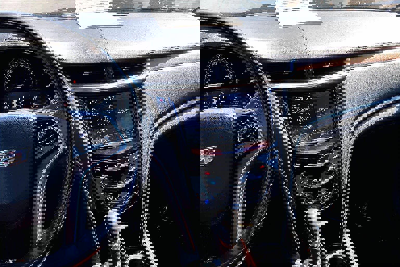 Used 2019 Cadillac XTS Luxury image 7