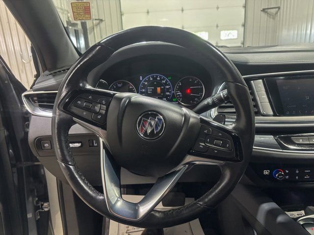 Used 2024 Buick Enclave Premium image 12