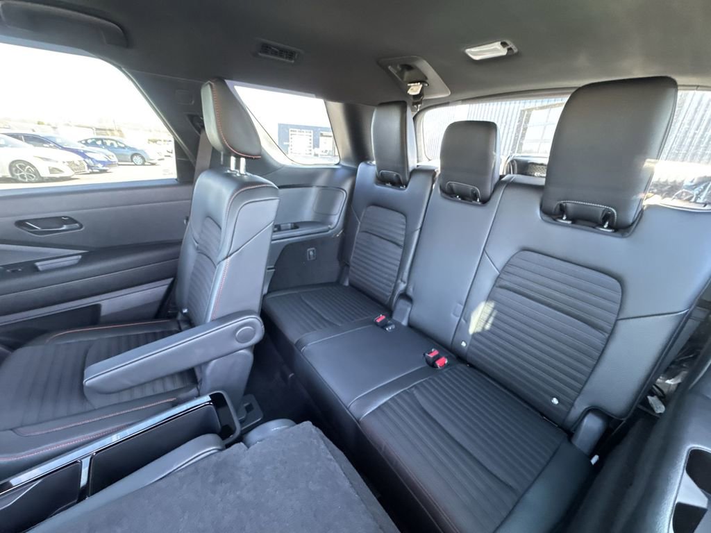 New 2026 Nissan Pathfinder Rock Creek image 24