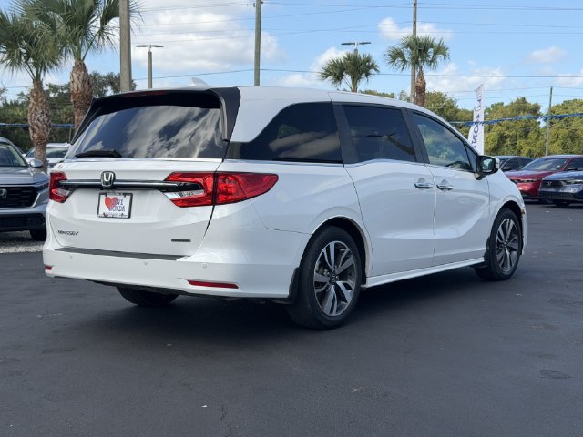 Certified 2023 Honda Odyssey Touring image 4