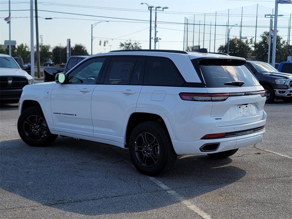 New 2025 Jeep Grand Cherokee Limited 4xe image 4