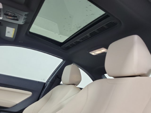 Used 2020 BMW 230i Coupe w/ Convenience Package RWD image 19
