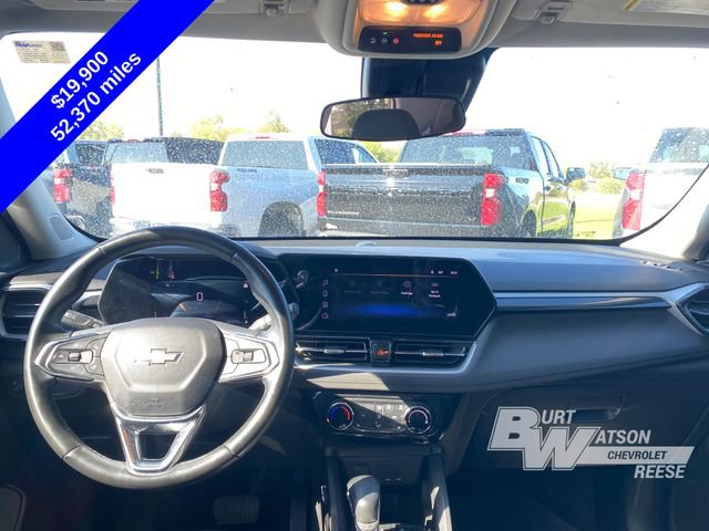 Used 2024 Chevrolet TrailBlazer LT w/ LT Cold Weather Package FWD image 19