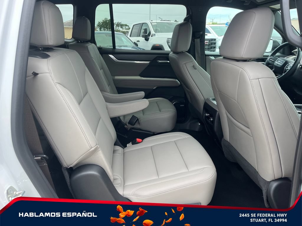 New 2026 GMC Acadia Elevation w/ Black Edition FWD image 19
