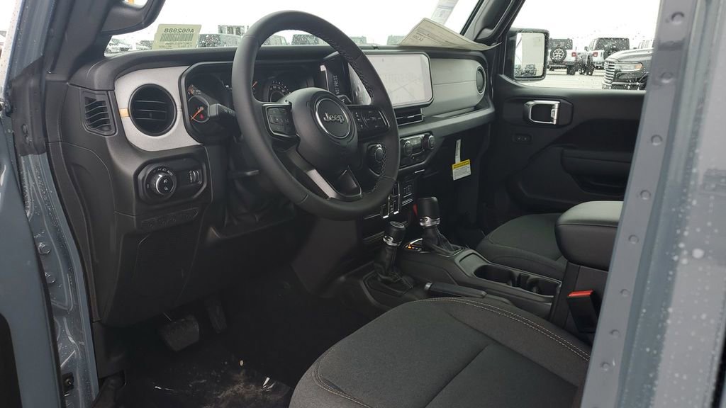 New 2026 Jeep Gladiator Sport image 18