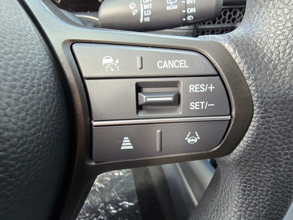 New 2026 Honda HR-V LX image 17