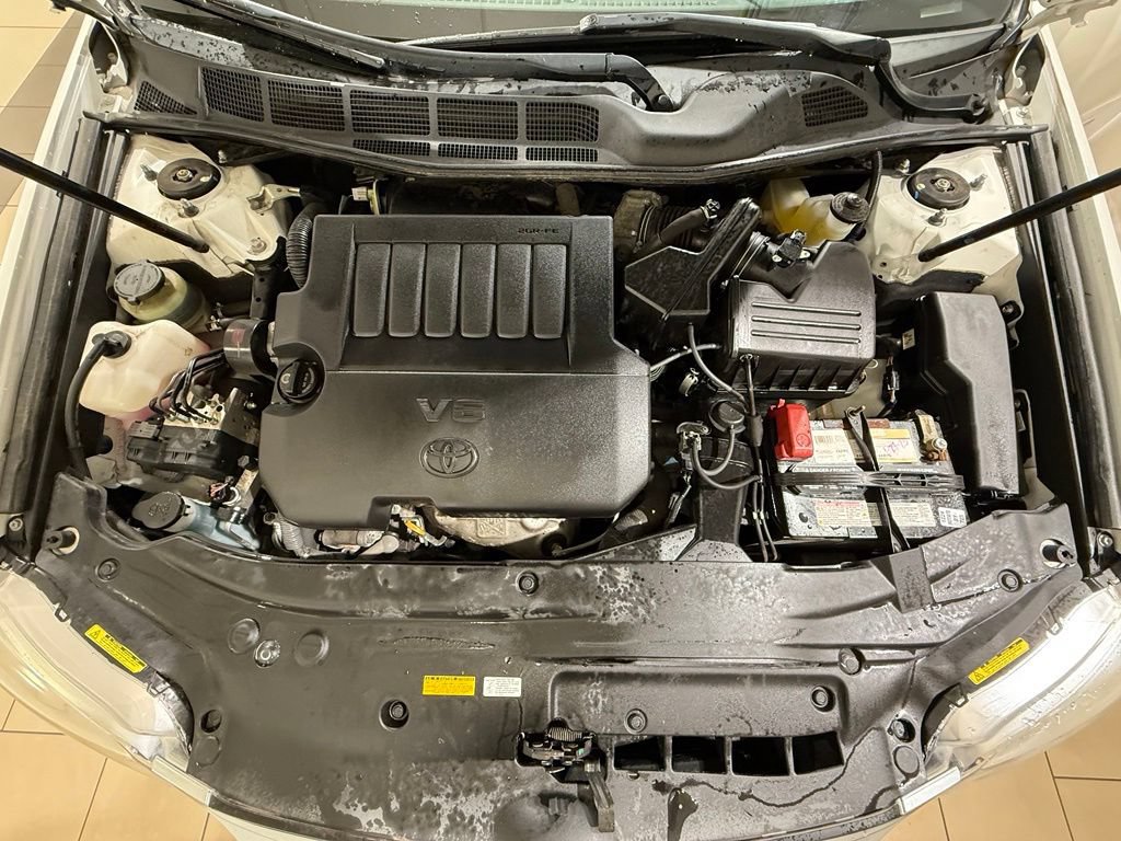 Used 2012 Toyota Avalon Limited FWD image 10