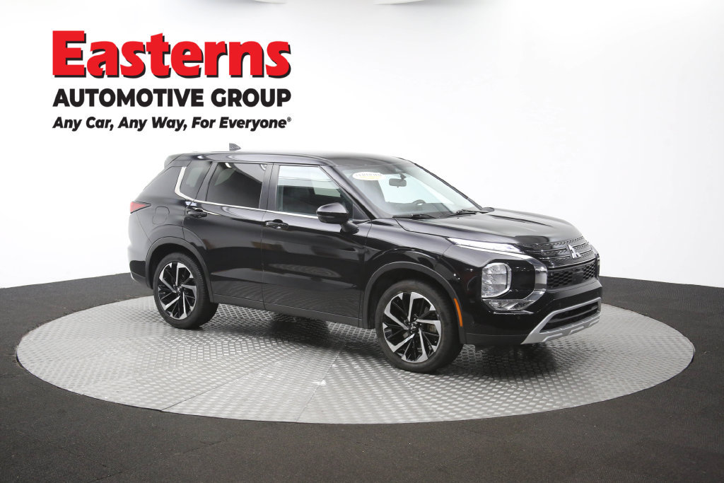 Used 2024 Mitsubishi Outlander SE FWD image 51