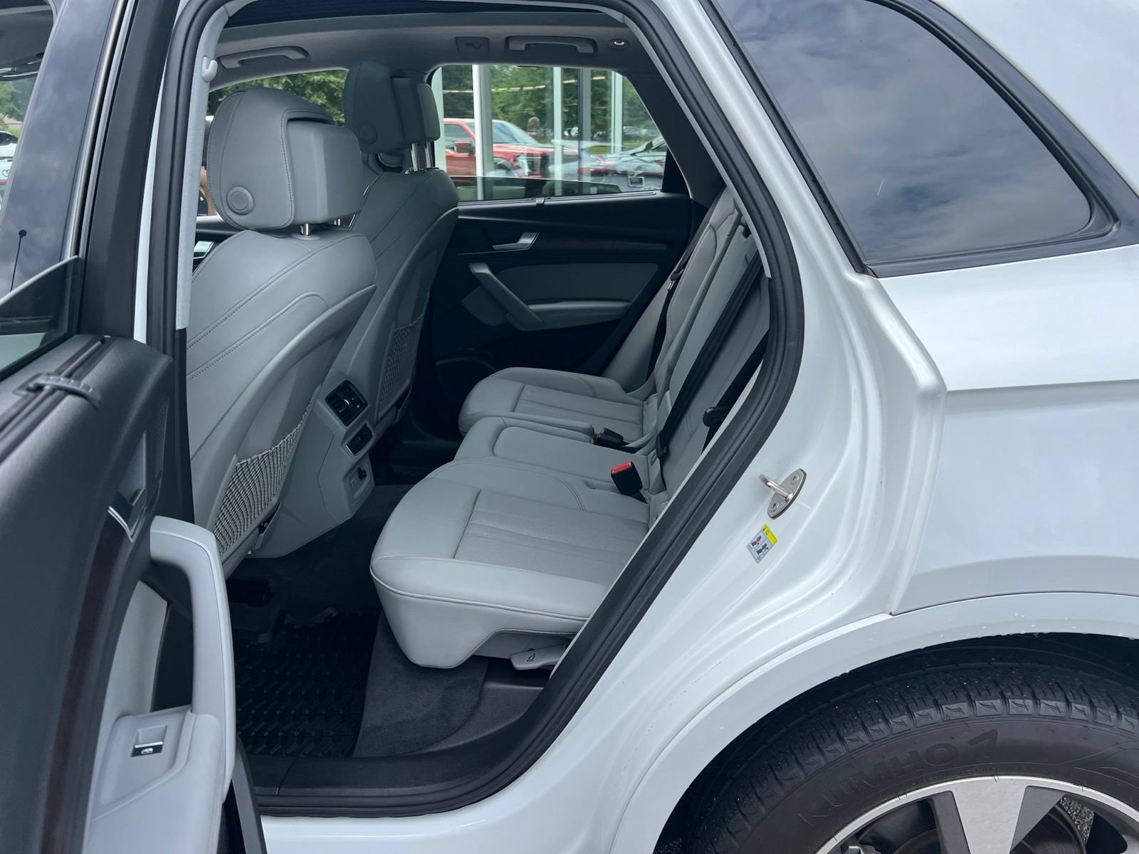 Used 2024 Audi Q5 2.0T Premium Plus AWD/4WD image 29