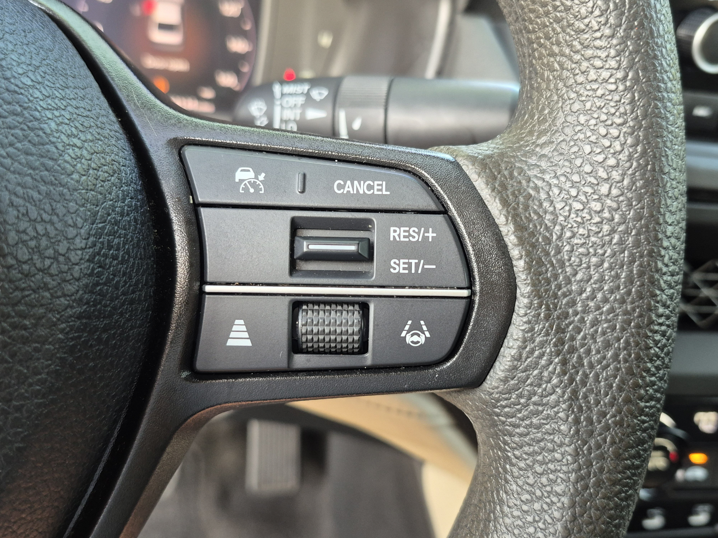 Used 2023 Honda Accord LX image 29