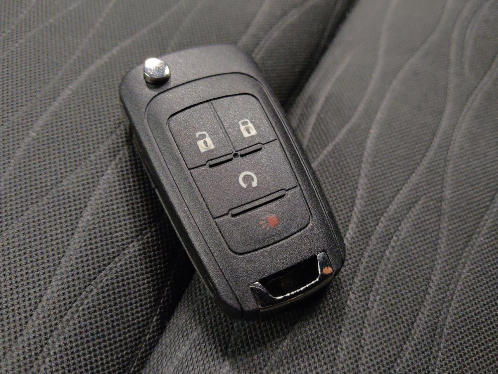 Used 2015 Buick Encore Convenience FWD image 32
