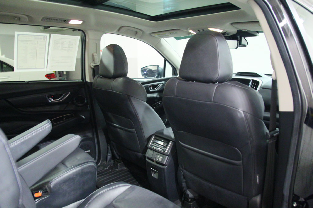 Used 2024 Subaru Ascent Limited w/ Technology Package AWD/4WD image 21