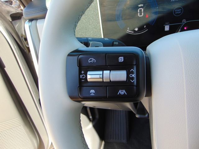 Used 2026 Hyundai Santa Fe SEL AWD/4WD image 18