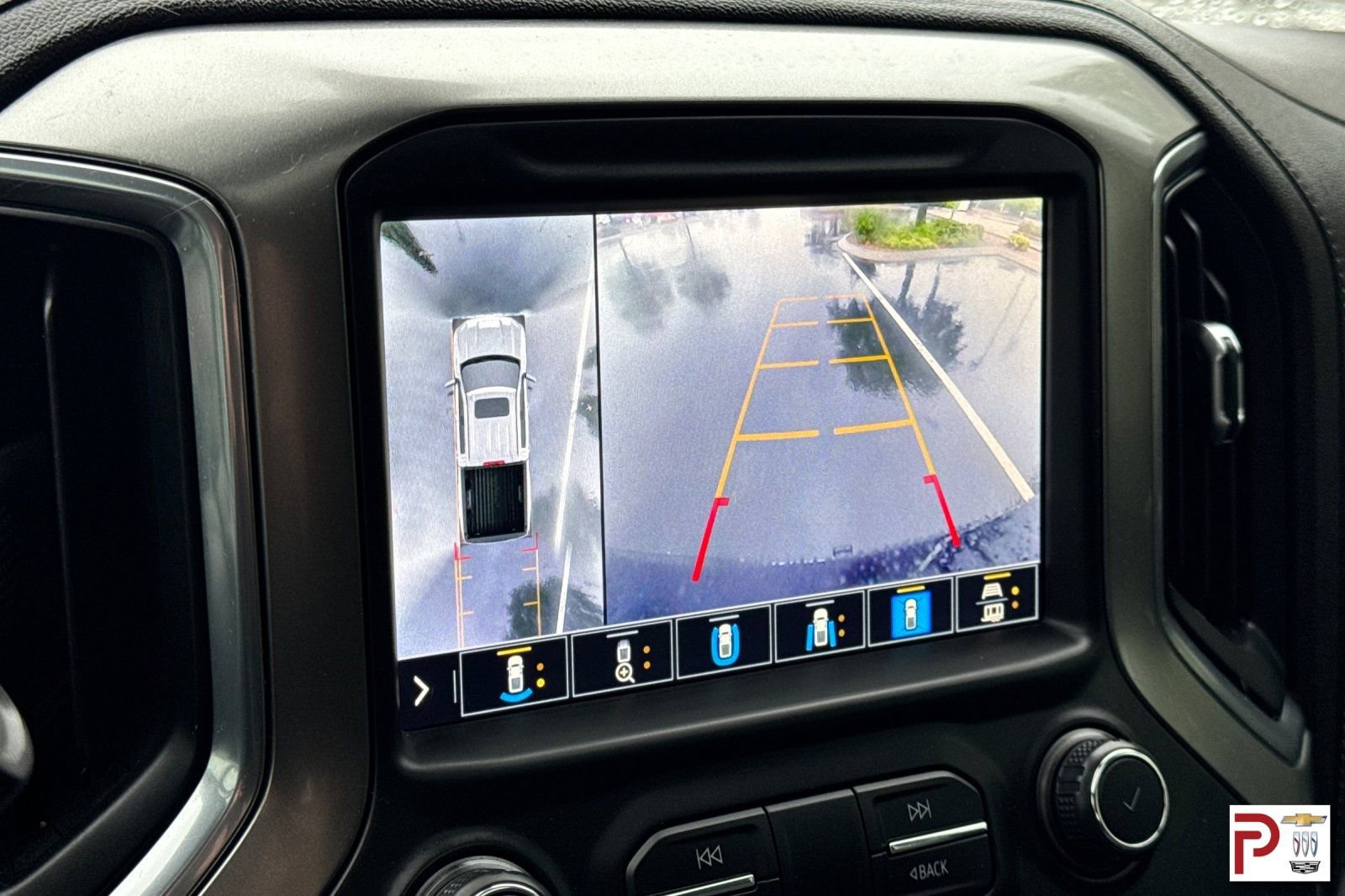 Used 2021 Chevrolet Silverado 1500 LTZ w/ Technology Package AWD/4WD image 22