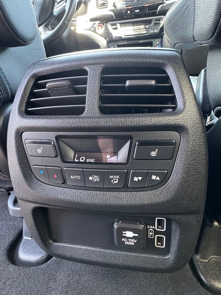 Used 2022 Honda Passport Elite image 10