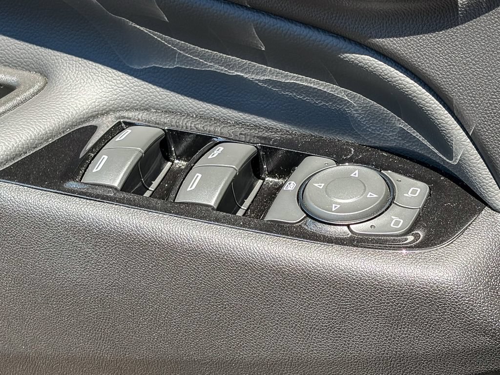 Used 2024 Chevrolet Equinox Premier w/ LPO, Floor Liner Package AWD/4WD image 47