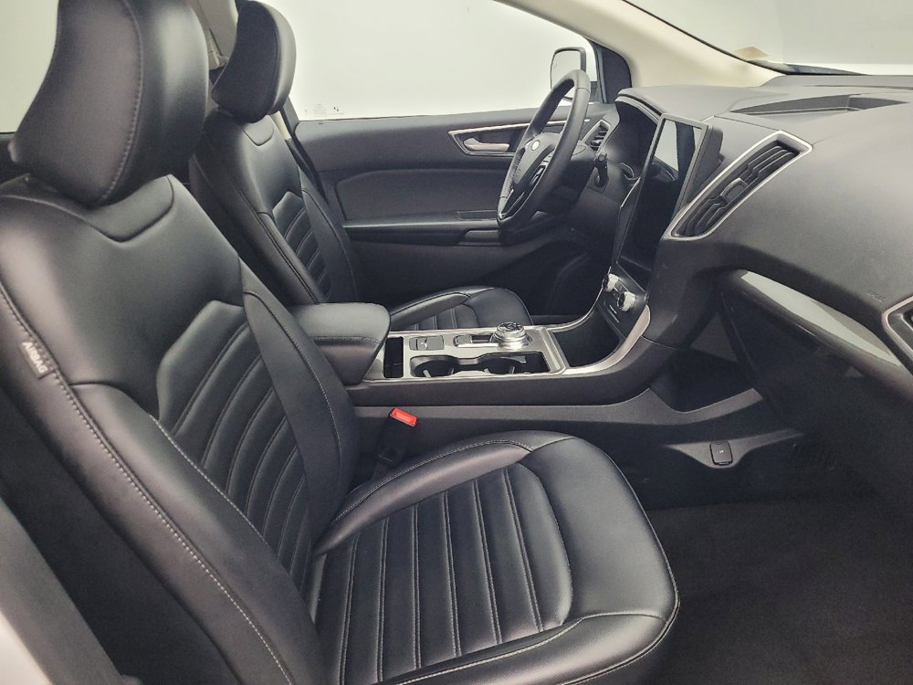 Used 2024 Ford Edge SEL image 21