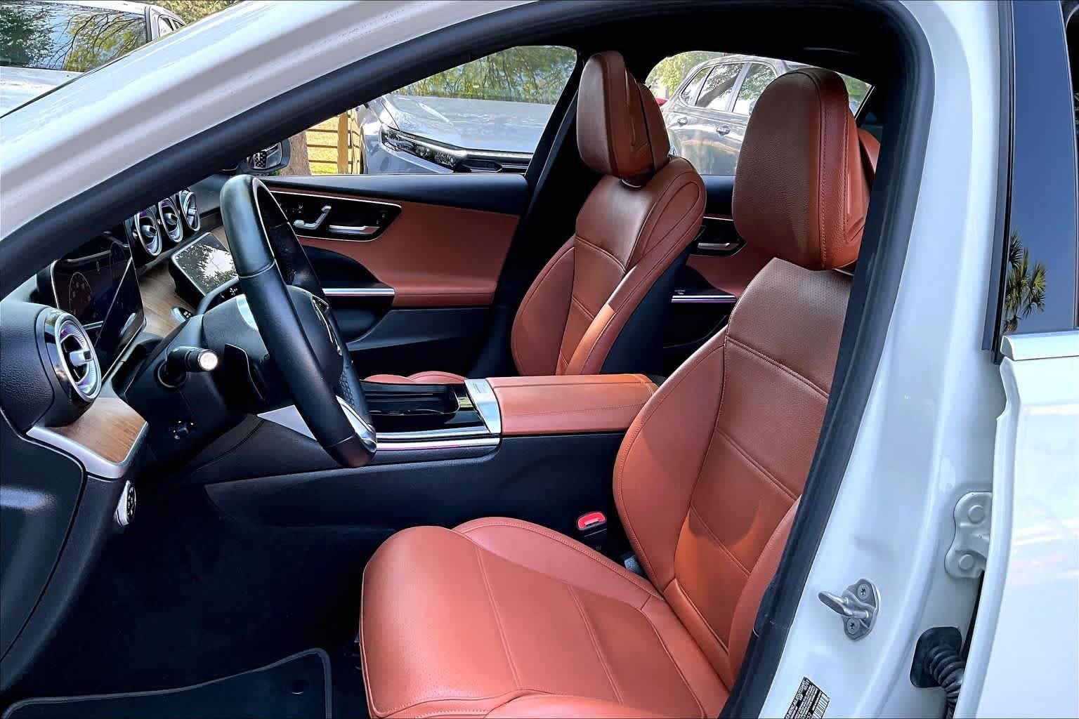 Used 2022 Mercedes-Benz C 300 Sedan image 8