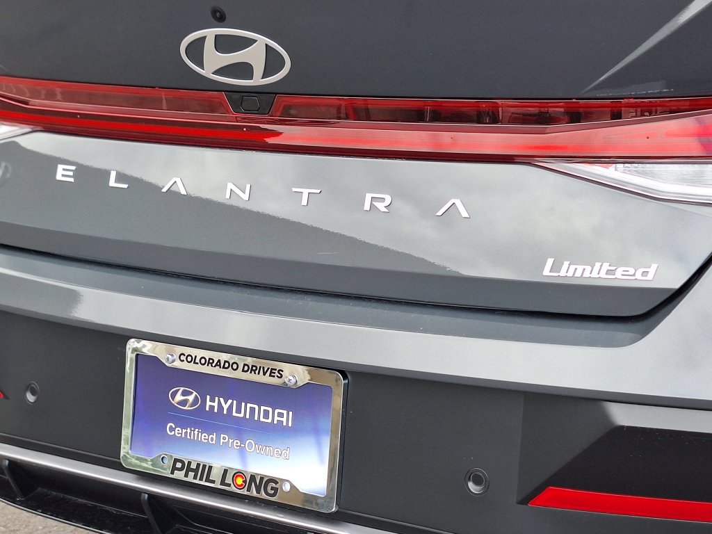 Certified 2024 Hyundai Elantra Limited FWD image 33