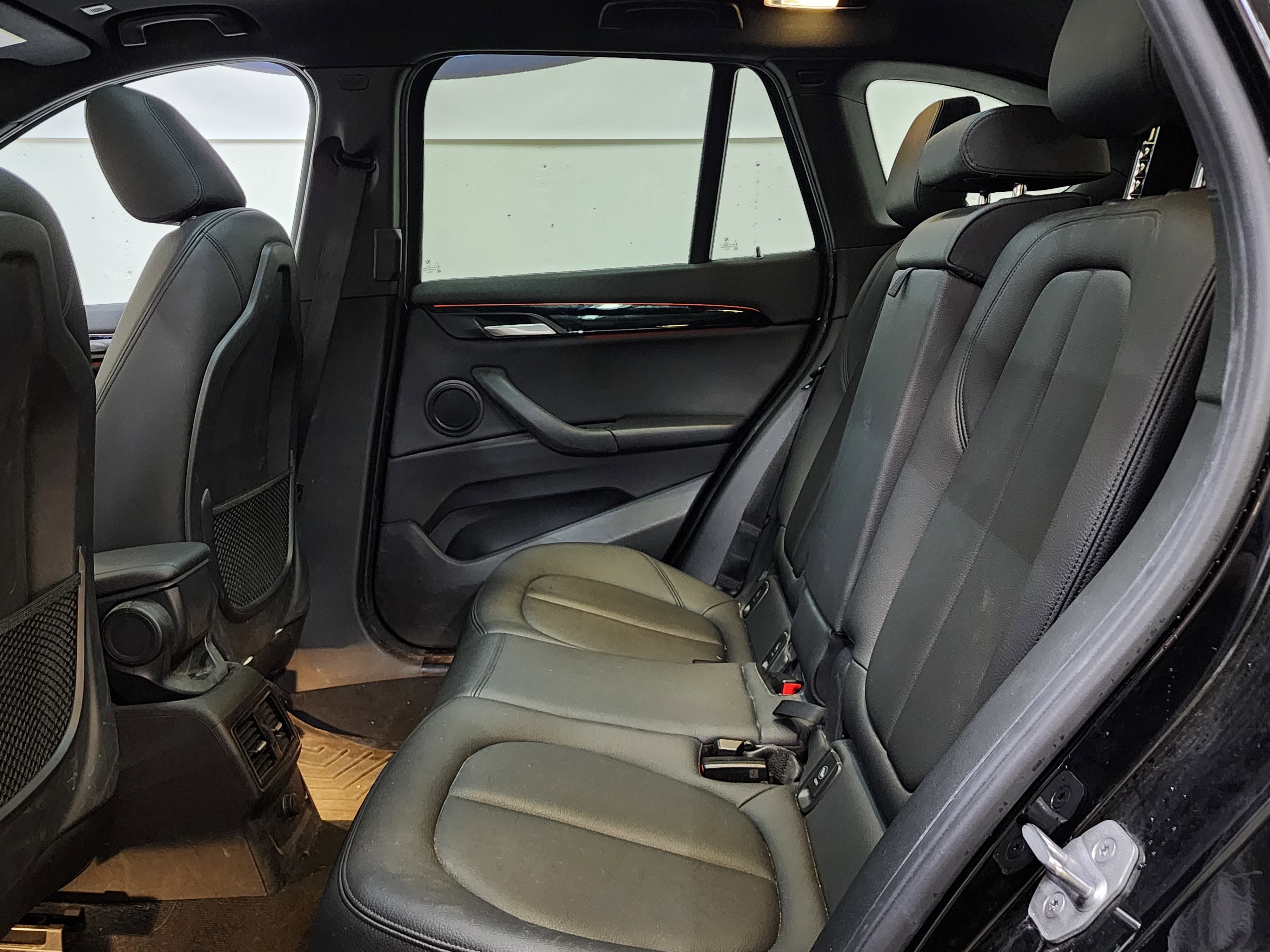 Used 2017 BMW X1 xDrive28i image 15