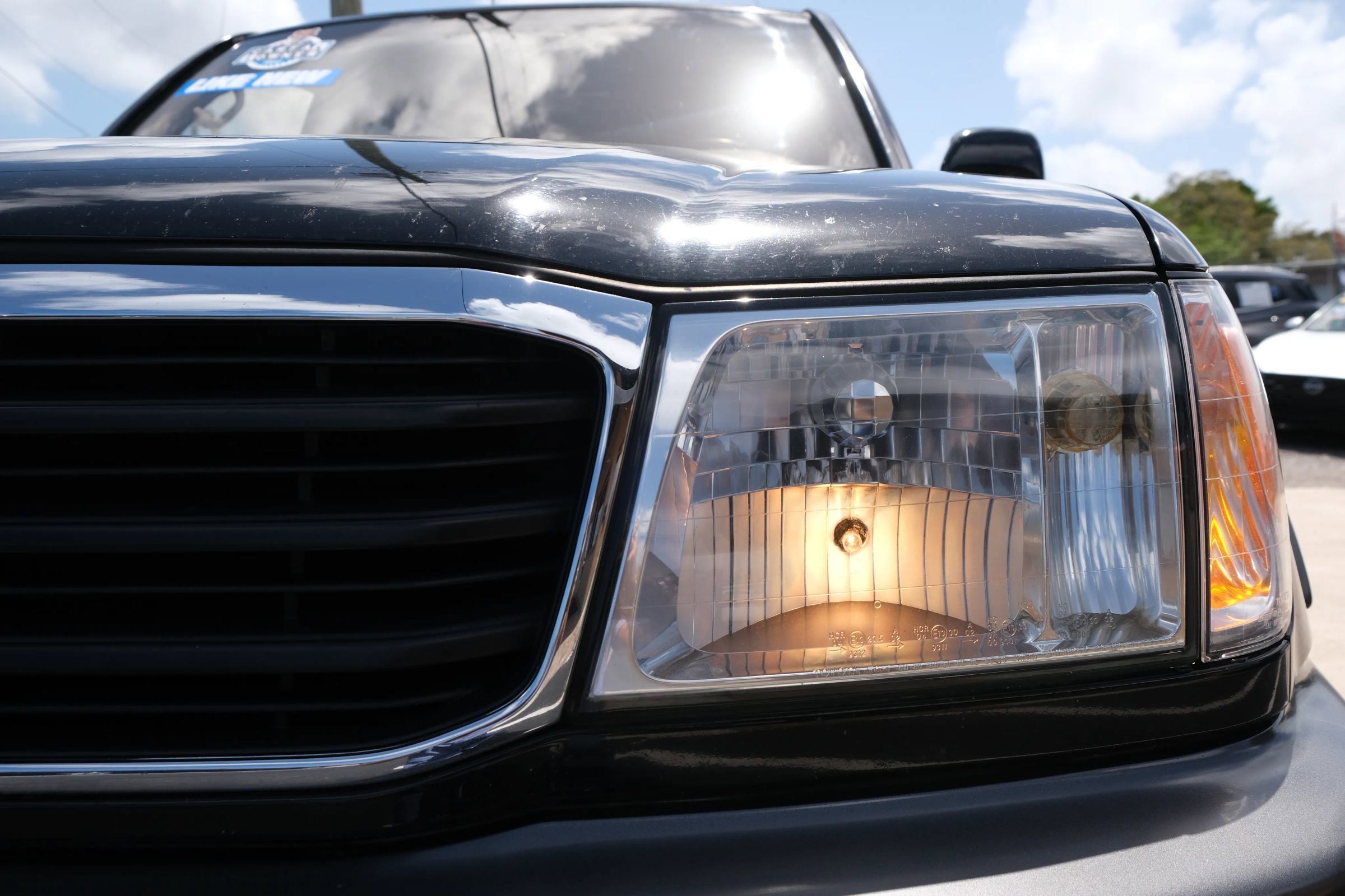 Used 2000 Toyota Land Cruiser AWD/4WD image 9