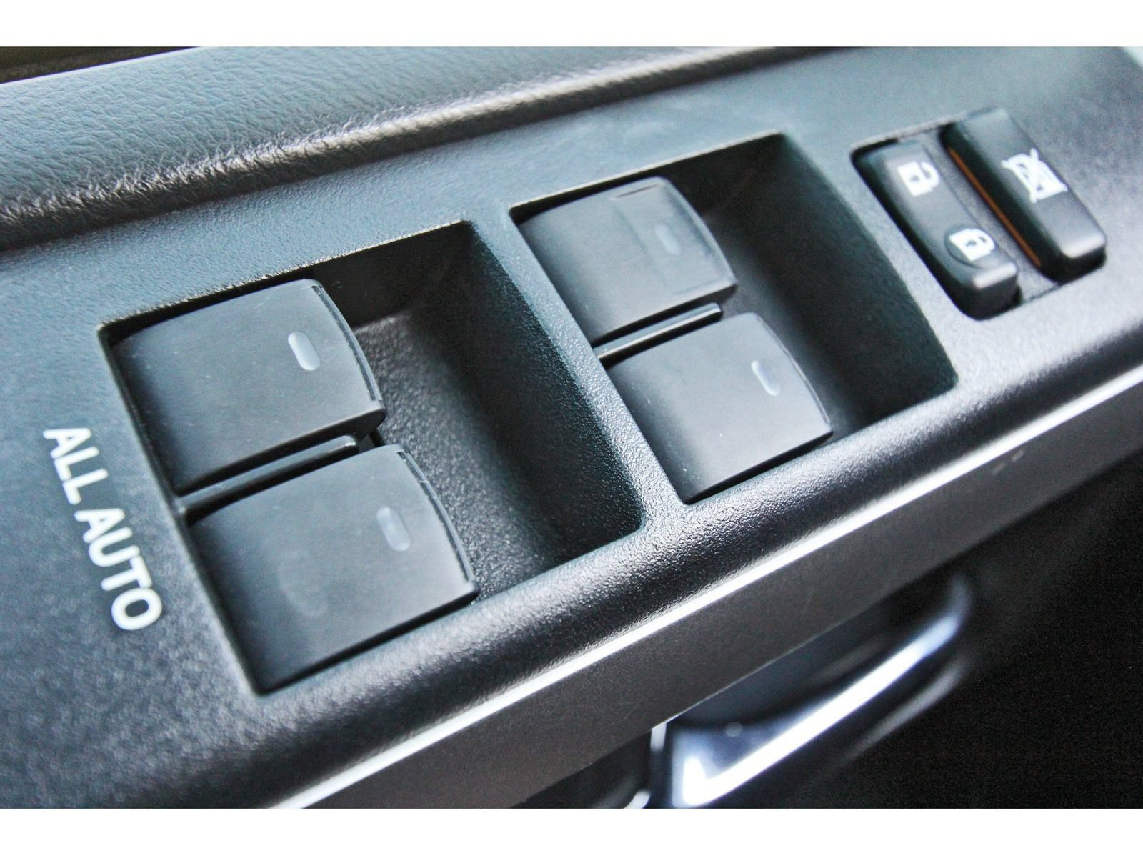 Used 2019 Toyota 4Runner SR5 Premium RWD image 21
