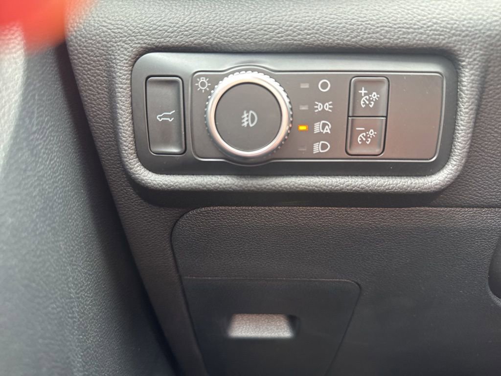 Used 2022 Ford Explorer Limited w/ Class IV Trailer Tow Package image 10