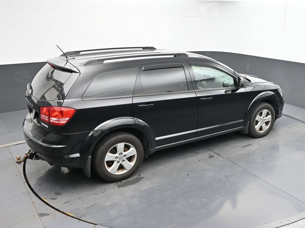 Used 2016 Dodge Journey SE w/ MOPAR All-Weather Group FWD image 13