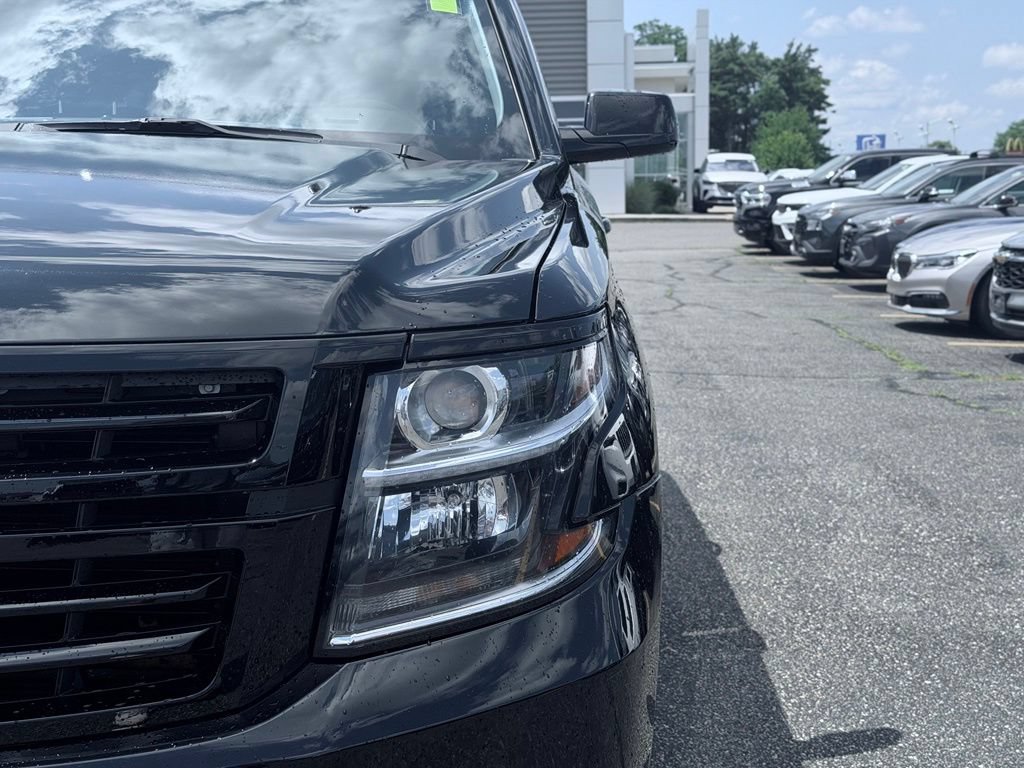 Used 2019 Chevrolet Tahoe Premier AWD/4WD image 3