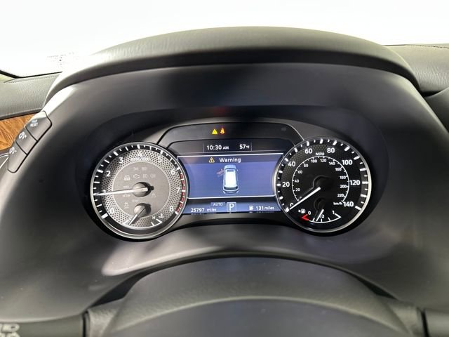 Used 2024 Nissan Armada SL w/ Captain's Chairs Package image 17