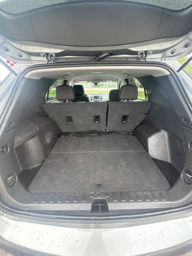 Used 2023 Chevrolet Equinox LS FWD image 27