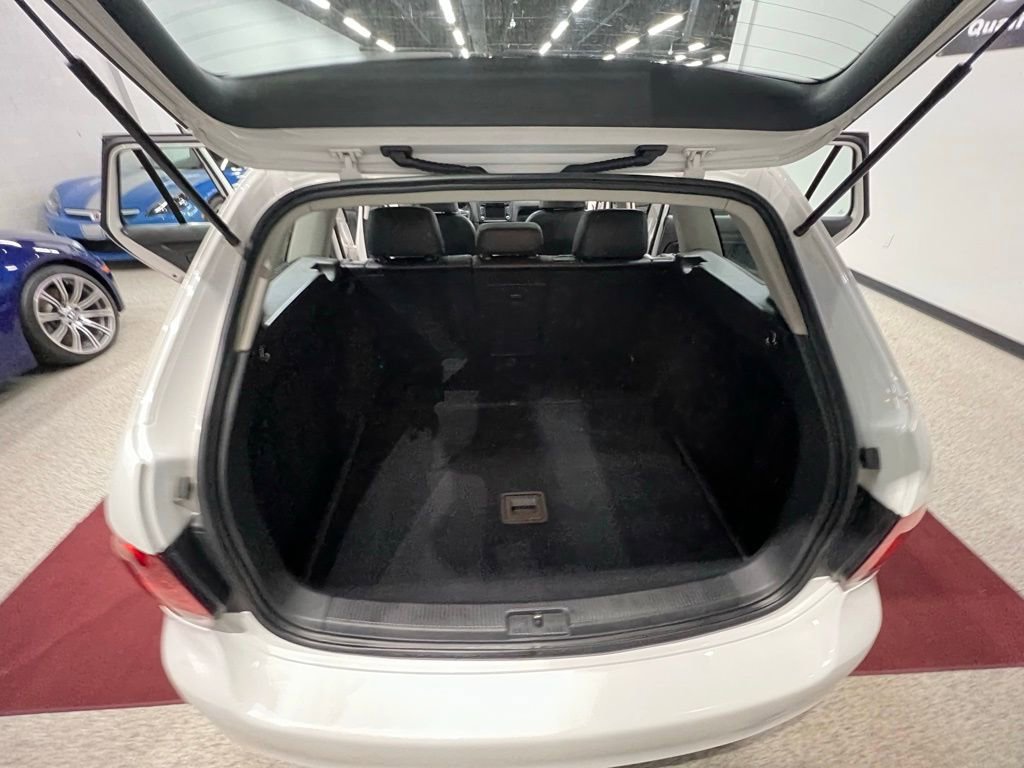 Used 2011 Volkswagen Jetta TDI image 39