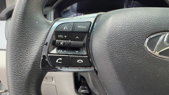 Used 2018 Hyundai Sonata SE FWD image 27