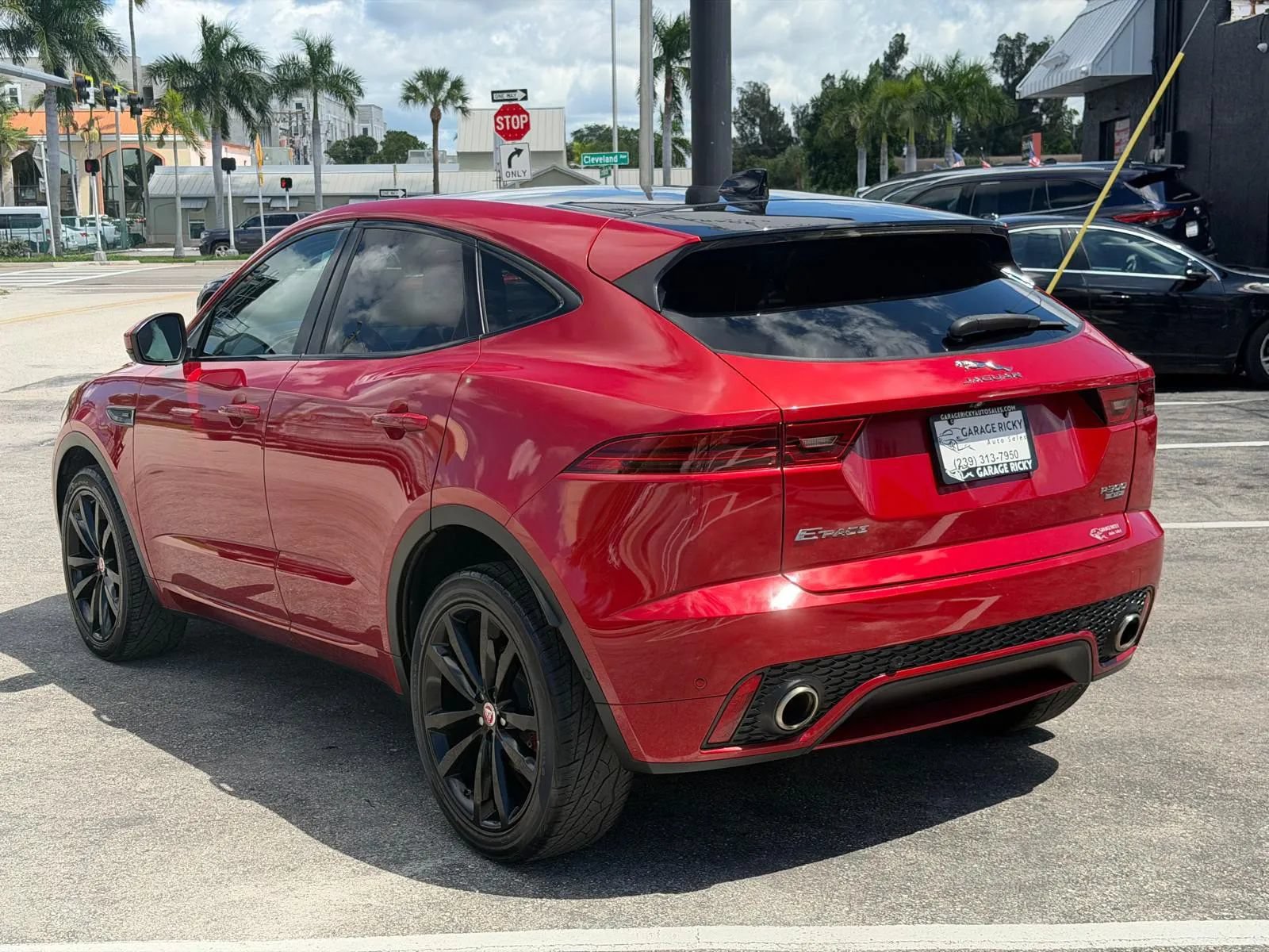 Used 2019 Jaguar E-PACE R-Dynamic HSE AWD/4WD image 7