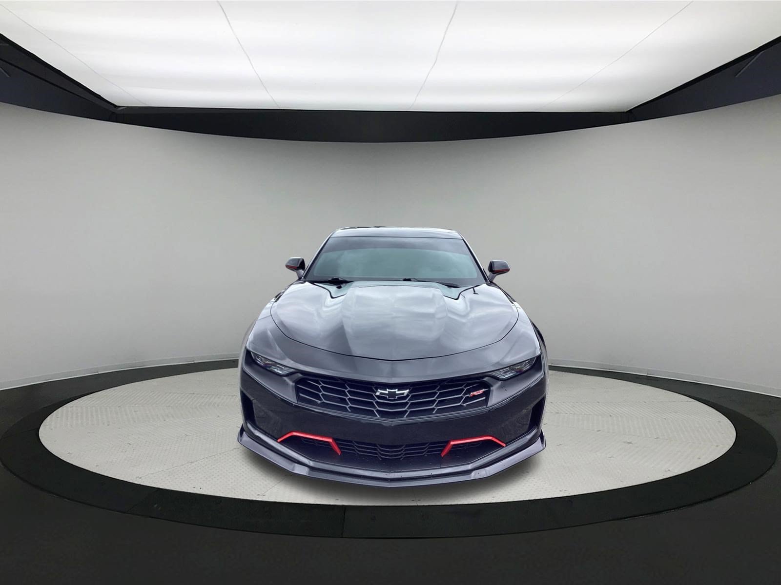 Used 2021 Chevrolet Camaro LT w/ Redline Edition RWD image 3