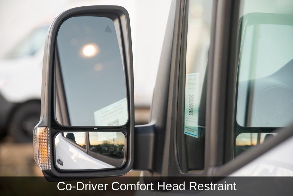 Used 2025 Mercedes-Benz Sprinter 2500 image 24