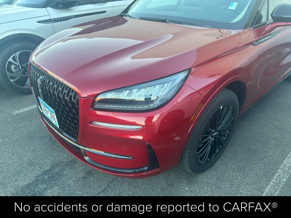 New 2025 Lincoln Corsair AWD w/ Equipment Group 101A image 3