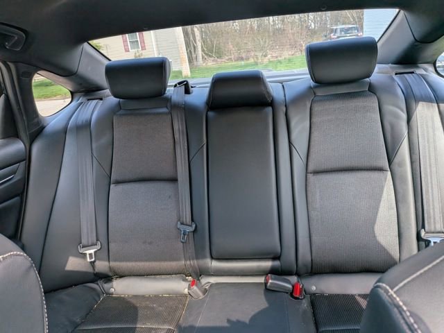 Used 2018 Honda Accord Sport image 3