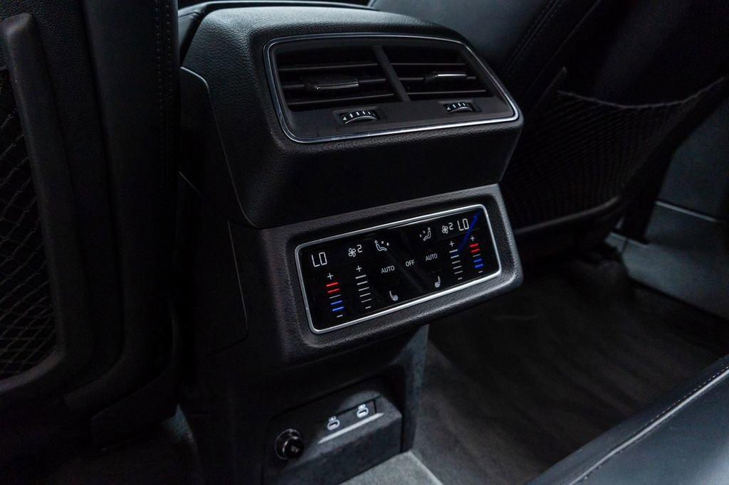 Certified 2023 Audi e-tron S Prestige w/ Prestige Package AWD/4WD image 29