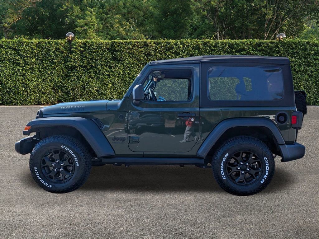 Used 2021 Jeep Wrangler Sport image 7