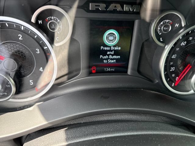New 2026 RAM 3500 Big Horn AWD/4WD image 20