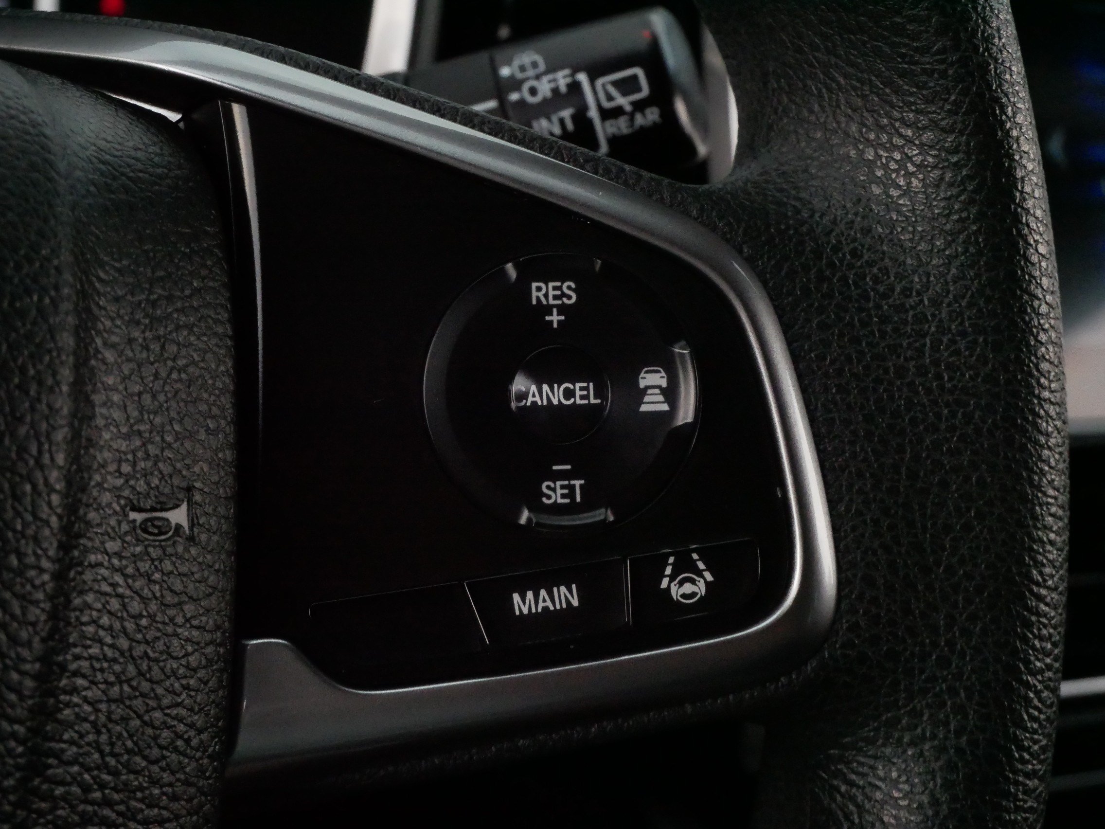 Used 2017 Honda CR-V EX image 25