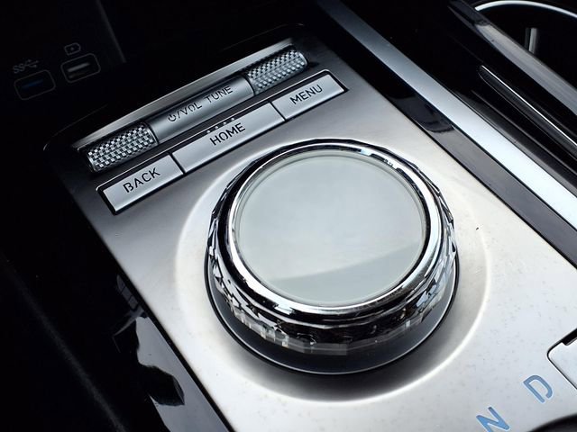 Used 2023 Genesis G80 2.5T image 14