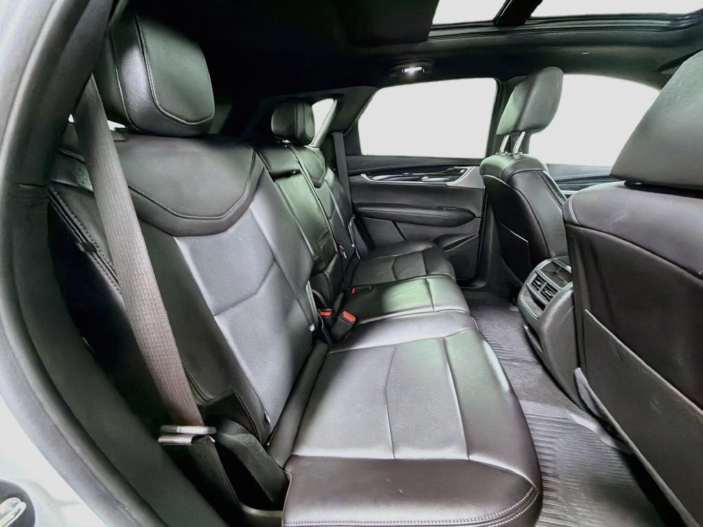 Used 2023 Cadillac XT5 Premium Luxury w/ LPO, Floor Liner Package AWD/4WD image 30